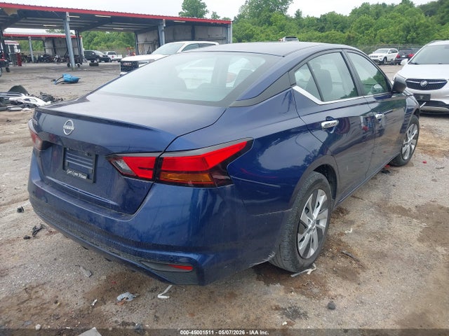 Nissan Altima S Fwd