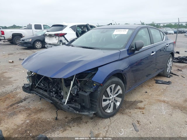 Nissan Altima S Fwd