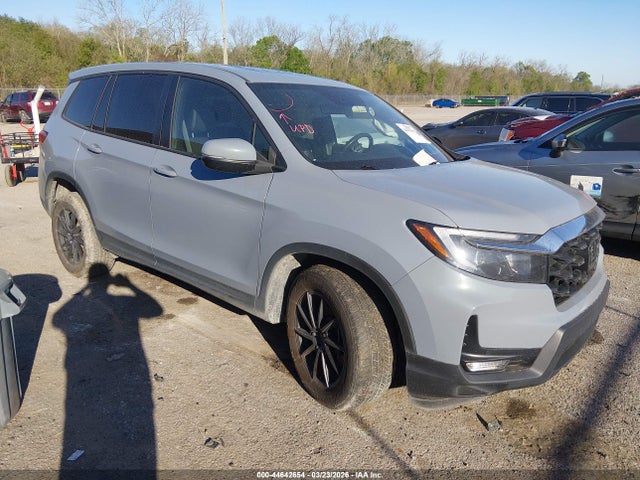 Salvage Honda Passport Image
