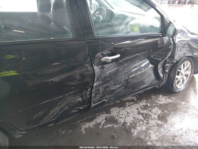 Nissan Versa 1.6 Sv