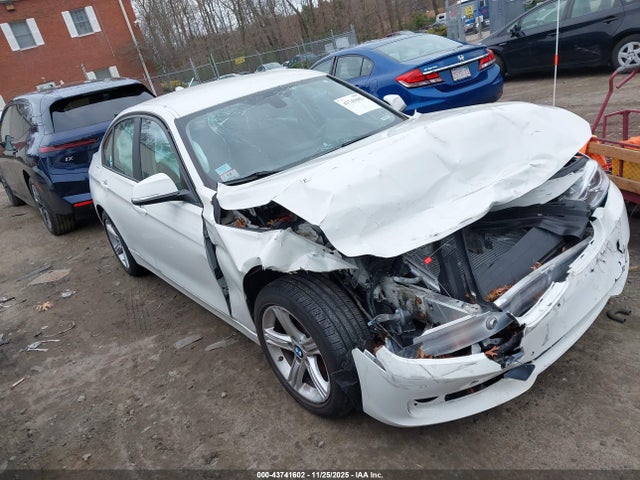 Salvage BMW 3 Series Image