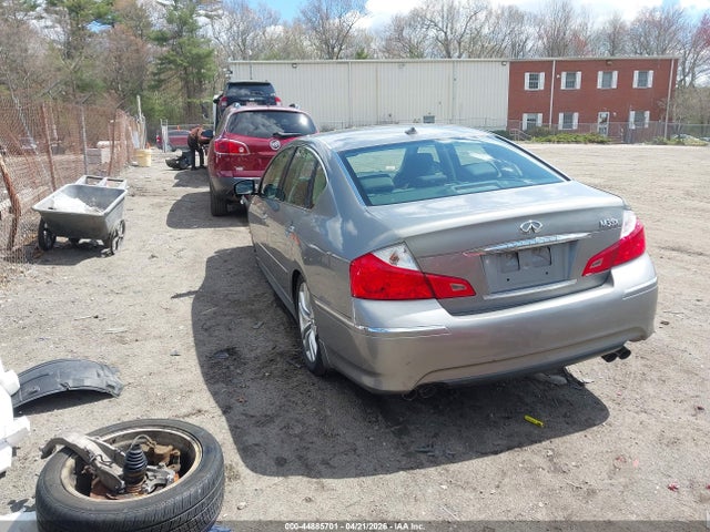 INFINITI M35x