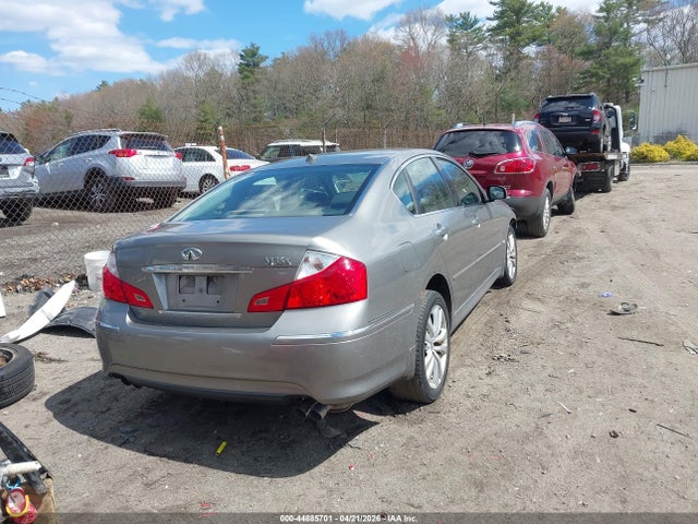 INFINITI M35x