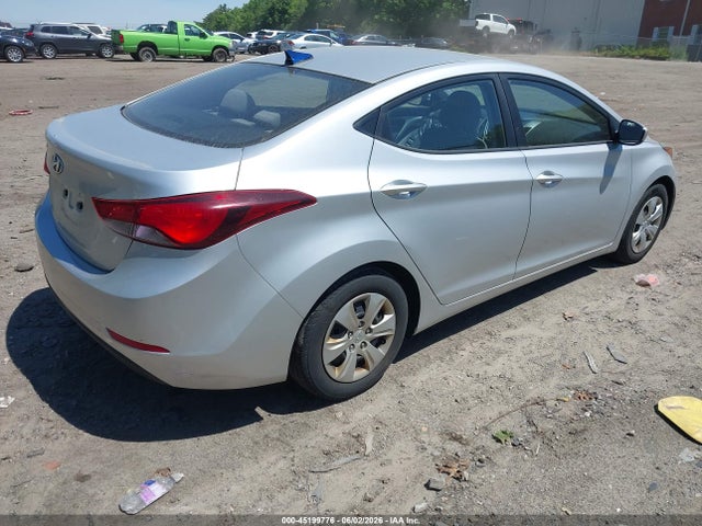Hyundai ELANTRA Se
