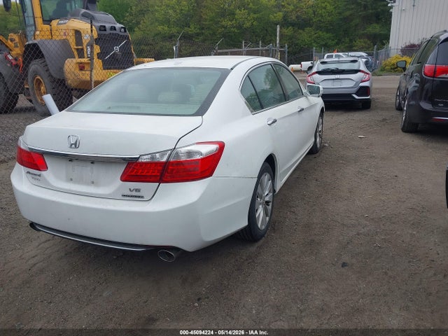 Honda Accord Touring