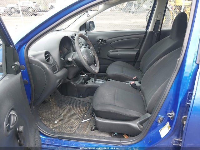 Nissan Versa 1.6 S+