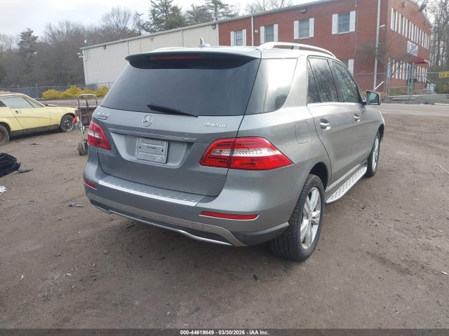 Mercedes-Benz M-Class 4matic