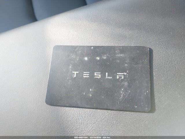 Tesla Model Y Long Range Dual Motor All-wheel Drive