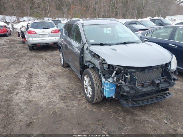 Salvage Nissan Rogue Image
