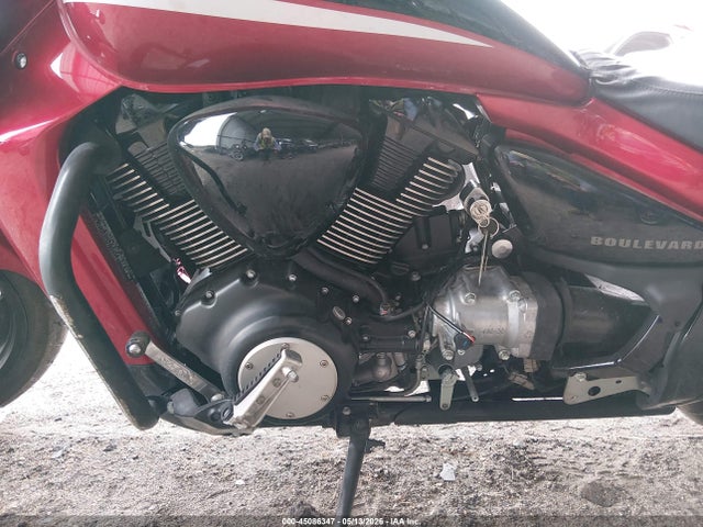 Suzuki Vzr1800