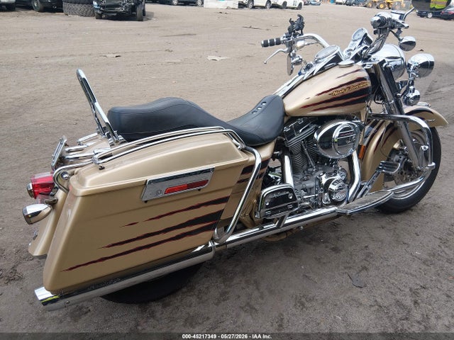 Harley-Davidson Flhrsei1