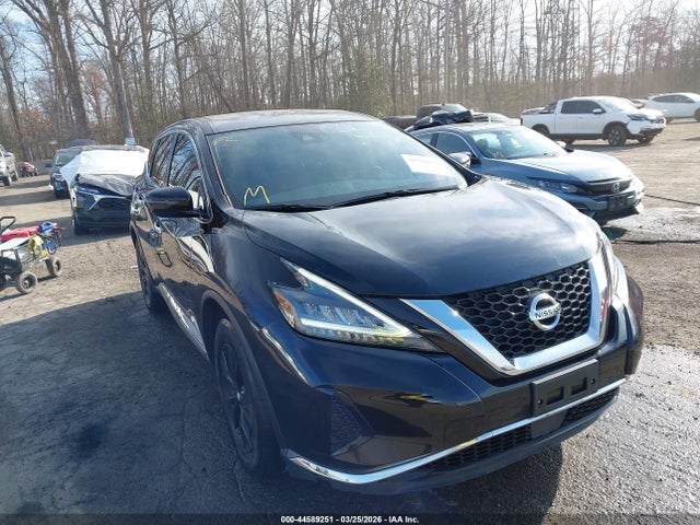 Salvage Nissan Murano Image