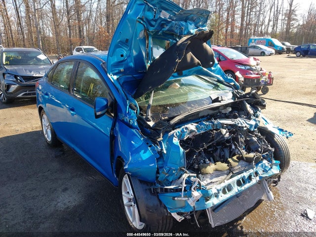 Salvage Ford Focus Image