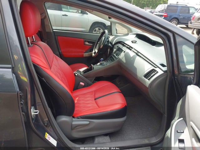 Toyota Prius Five