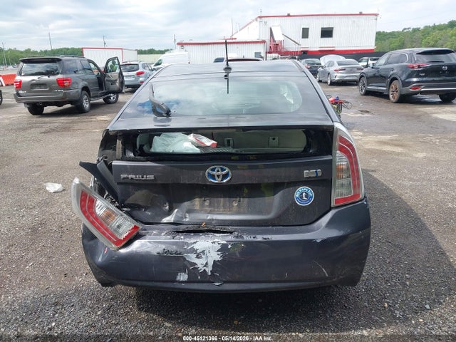Toyota Prius Five