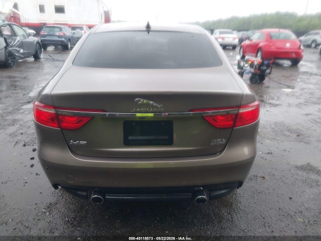 Jaguar XF 35t Premium