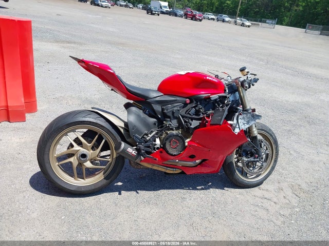 Ducati Superbike