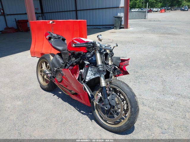 Salvage Ducati Superbike Image