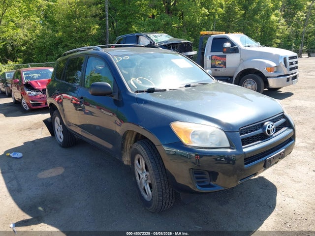 Salvage Toyota RAV4 Image