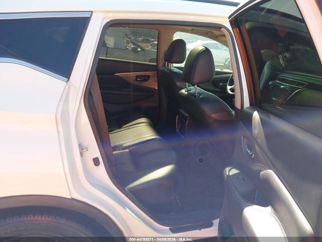 Nissan Murano Platinum