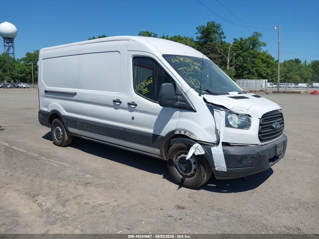 Salvage Ford Transit Image