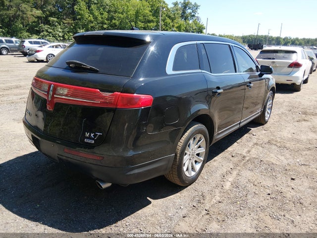 Lincoln MKT Livery