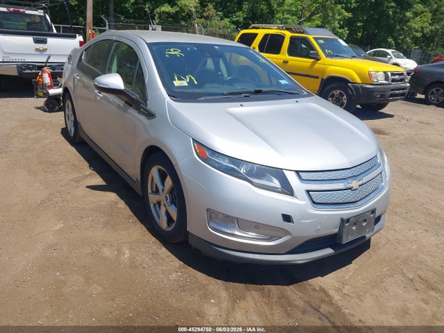 Salvage Chevrolet Volt Image