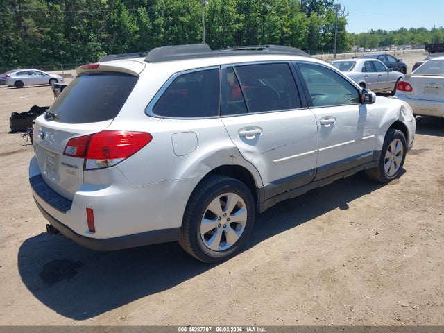 Subaru Outback 2.5i Premium