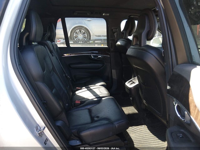 Volvo XC90 T6 Momentum
