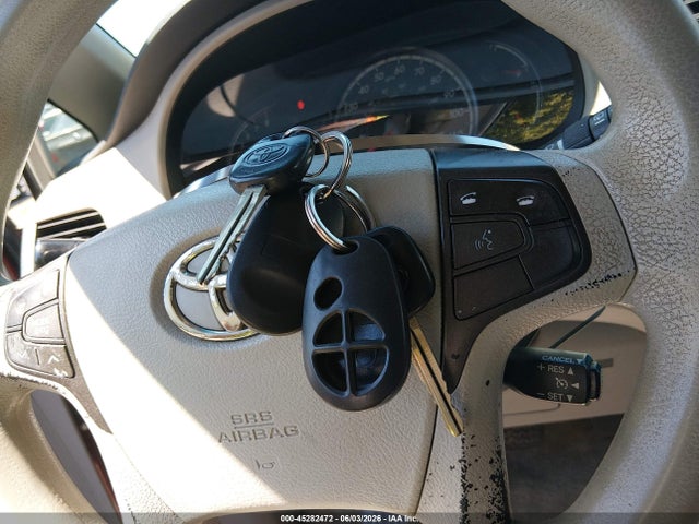 Toyota Sienna Le V6