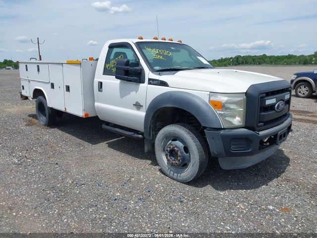 Salvage Ford F-450 Image