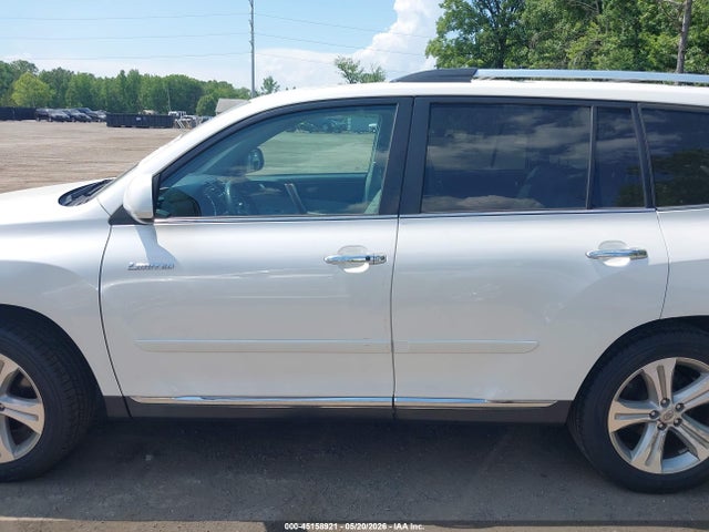 Toyota Highlander Limited V6