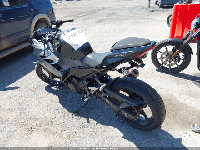 Kawasaki Ex400