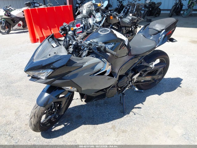 Kawasaki Ex400