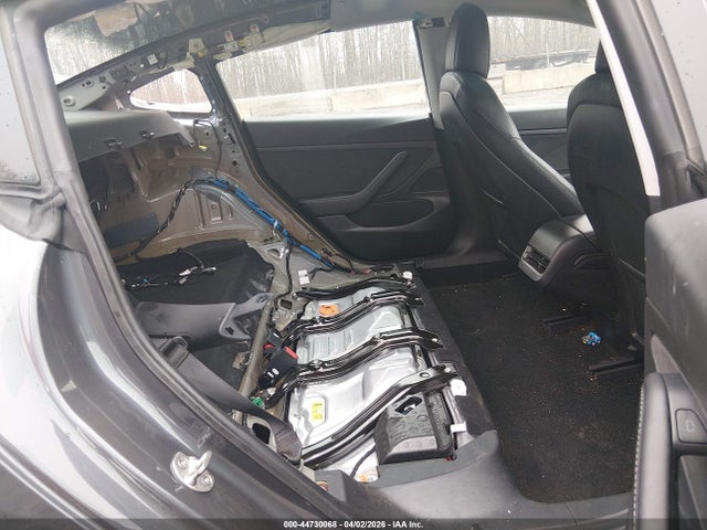 Tesla Model 3 Standard Range Plus Rear-wheel Drive