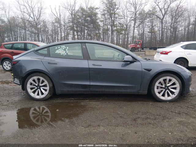 Tesla Model 3 Standard Range Plus Rear-wheel Drive