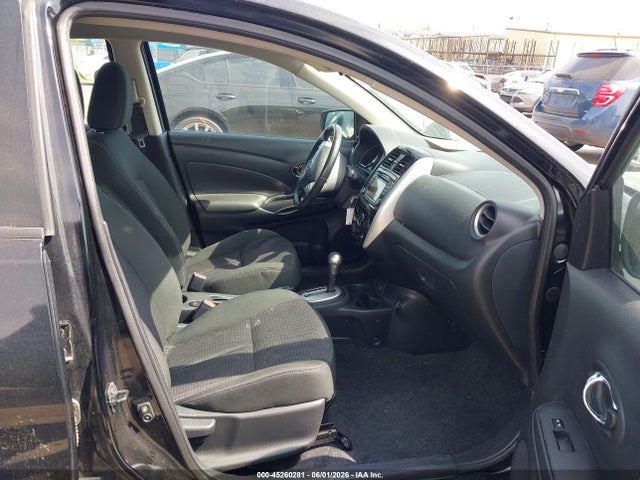 Nissan Versa 1.6 Sv