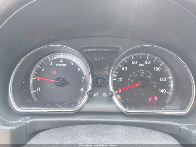 Nissan Versa 1.6 Sv