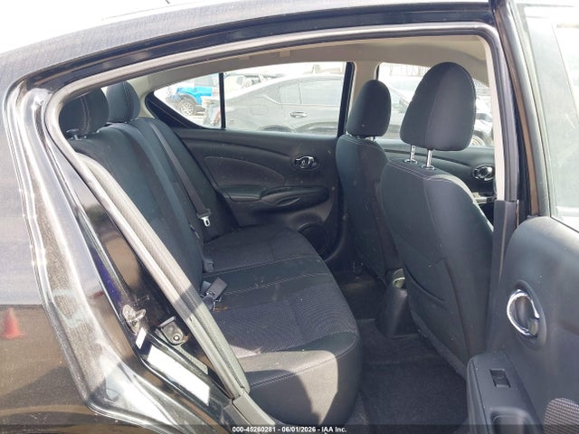 Nissan Versa 1.6 Sv