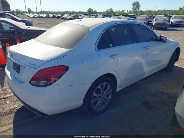 Mercedes-Benz C-Class 4matic