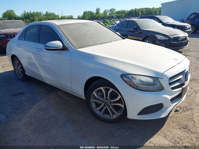 Salvage Mercedes-Benz C-Class Image