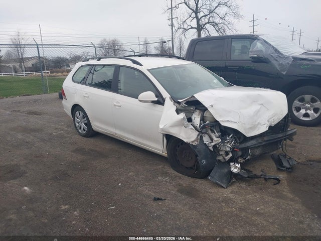 Salvage Volkswagen Jetta Image