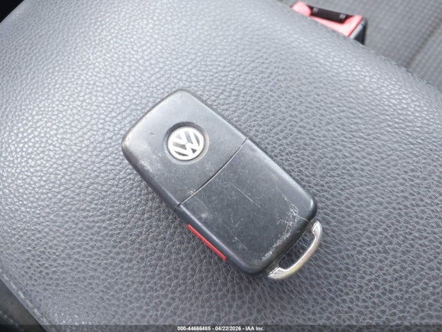 Volkswagen Jetta 2.5l S