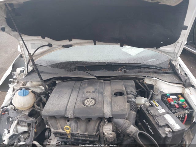 Volkswagen Jetta 2.5l S