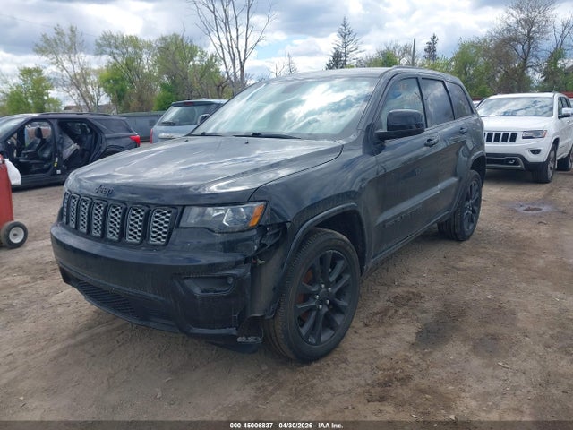 Jeep Grand Cherokee Altitude 4x4