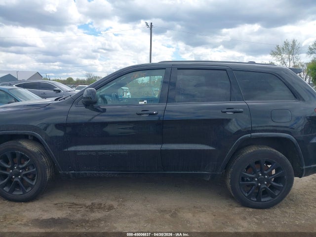 Jeep Grand Cherokee Altitude 4x4