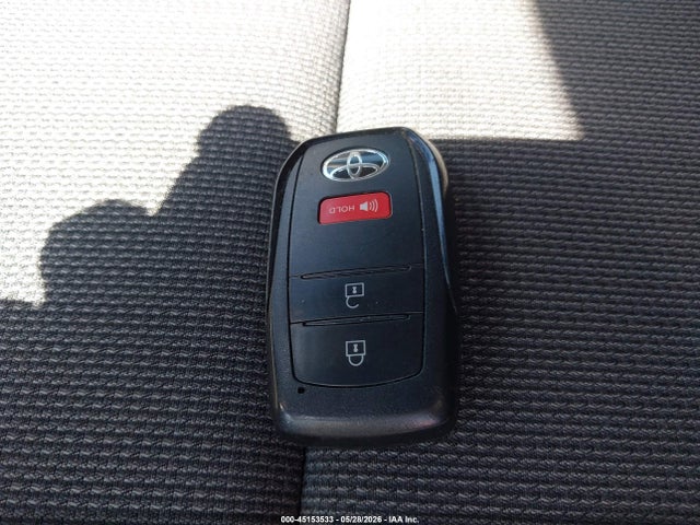 Toyota Prius Le