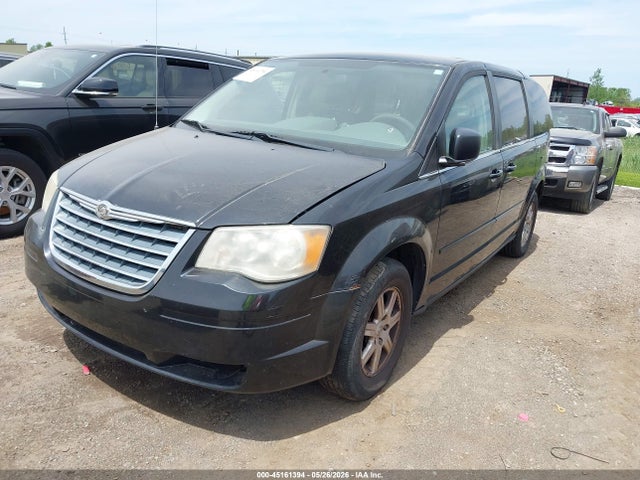Chrysler Town & Country New Lx