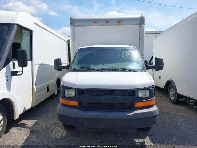 Chevrolet Express 3500