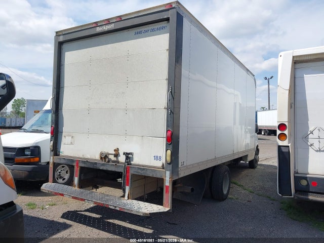 Chevrolet Express 3500